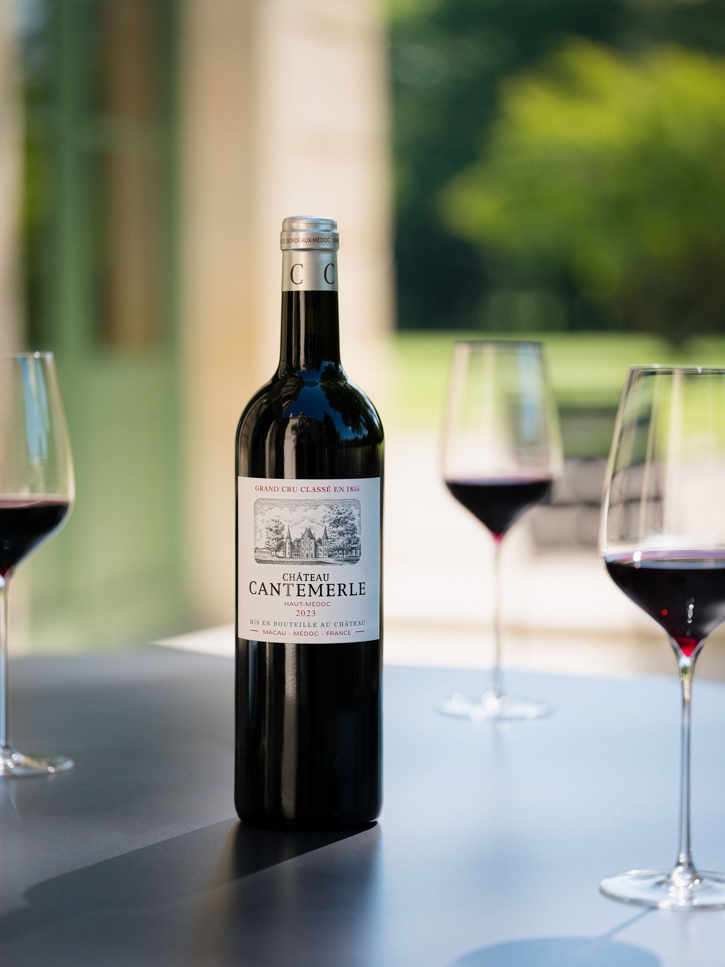 CHATEAU CANTEMERLE, Haut-Medoc, Bordeaux, 2017 - (EQW)